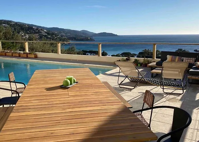 Villa Elegante Vue 180 A 5 Min Luxe Et Confort Garantis *